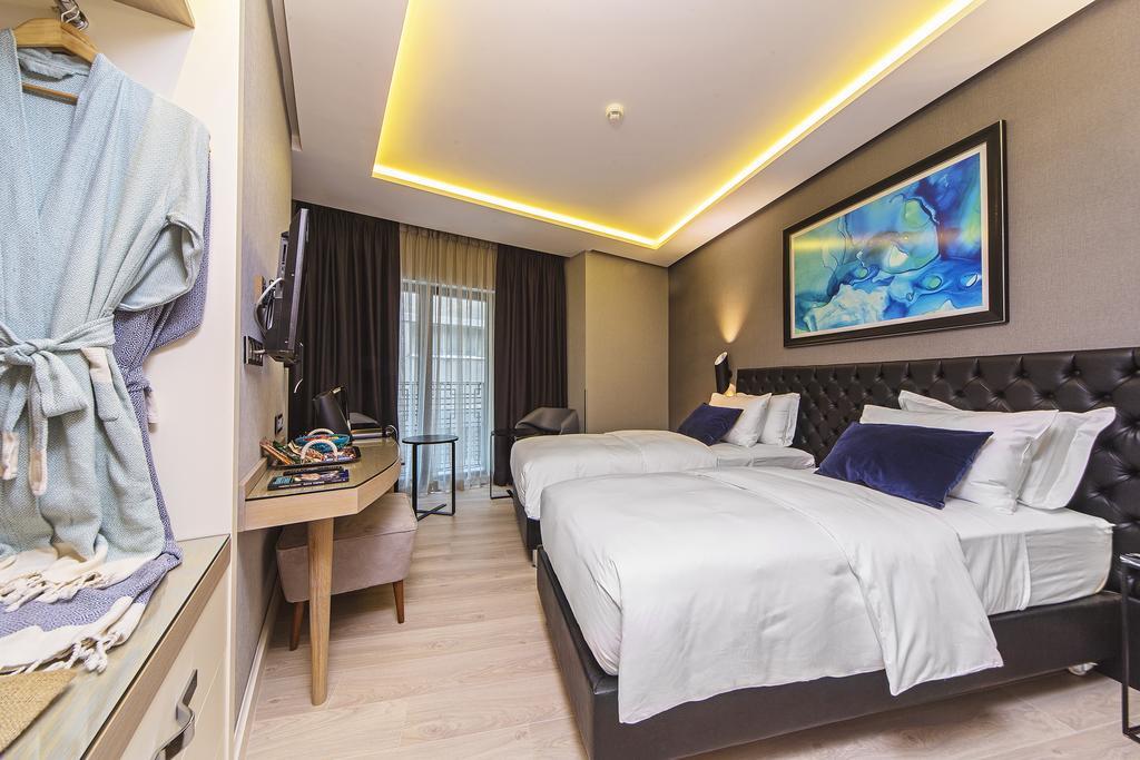 Barbera Hotel