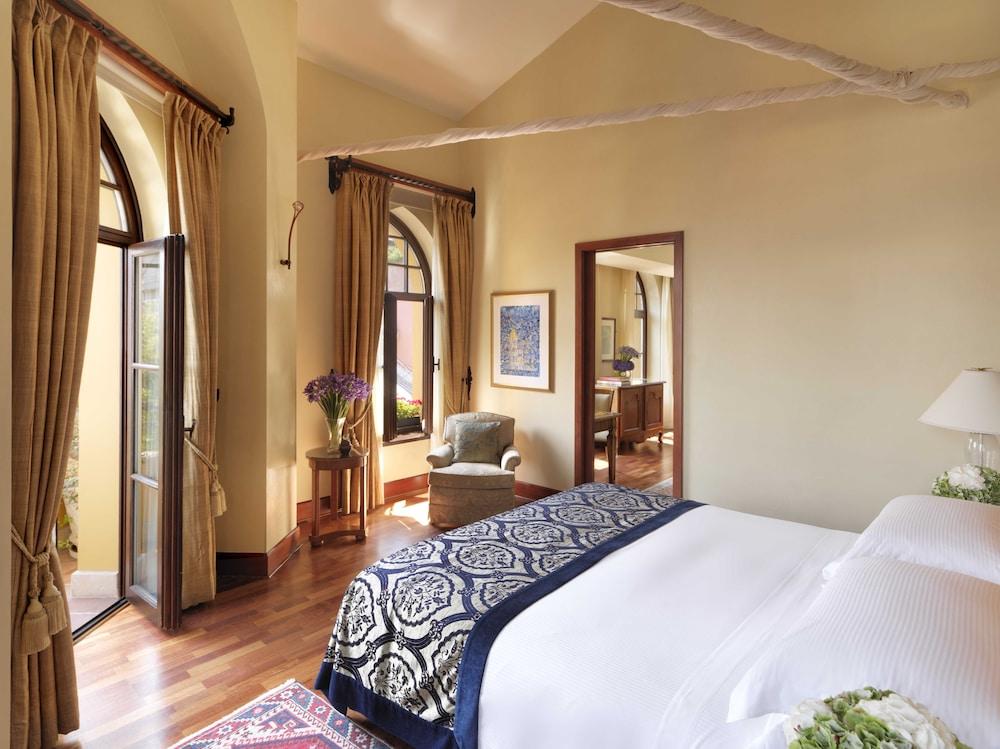 Hotel Four Seasons At Sultanahmet 5*