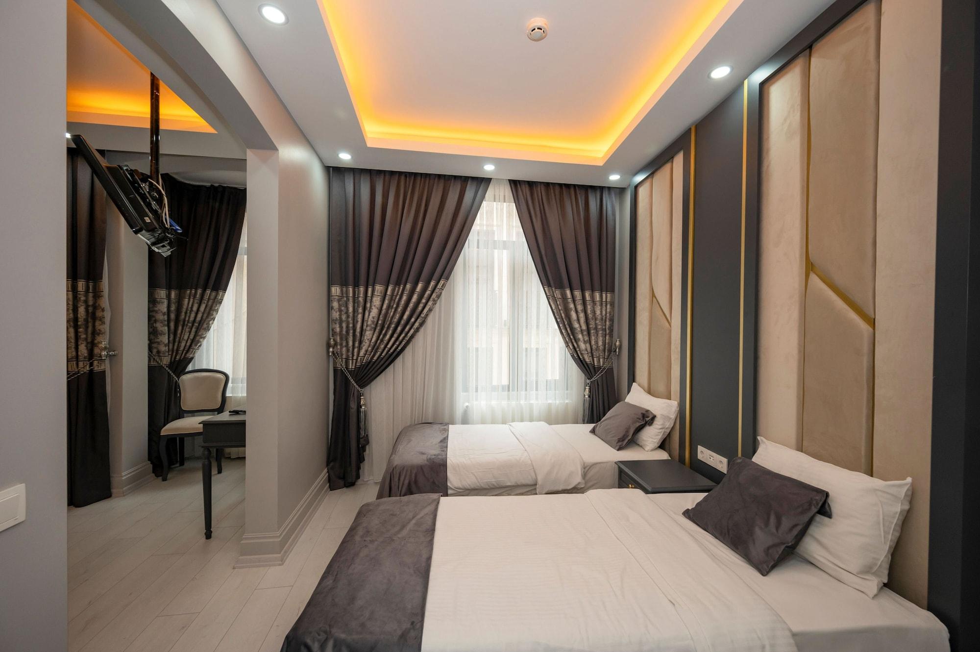 Hotel Next2 3*