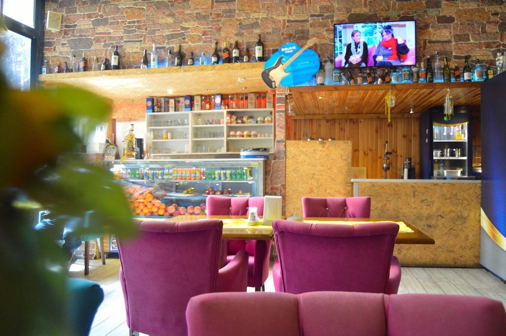 Hotel Comfort Downtown 4*
