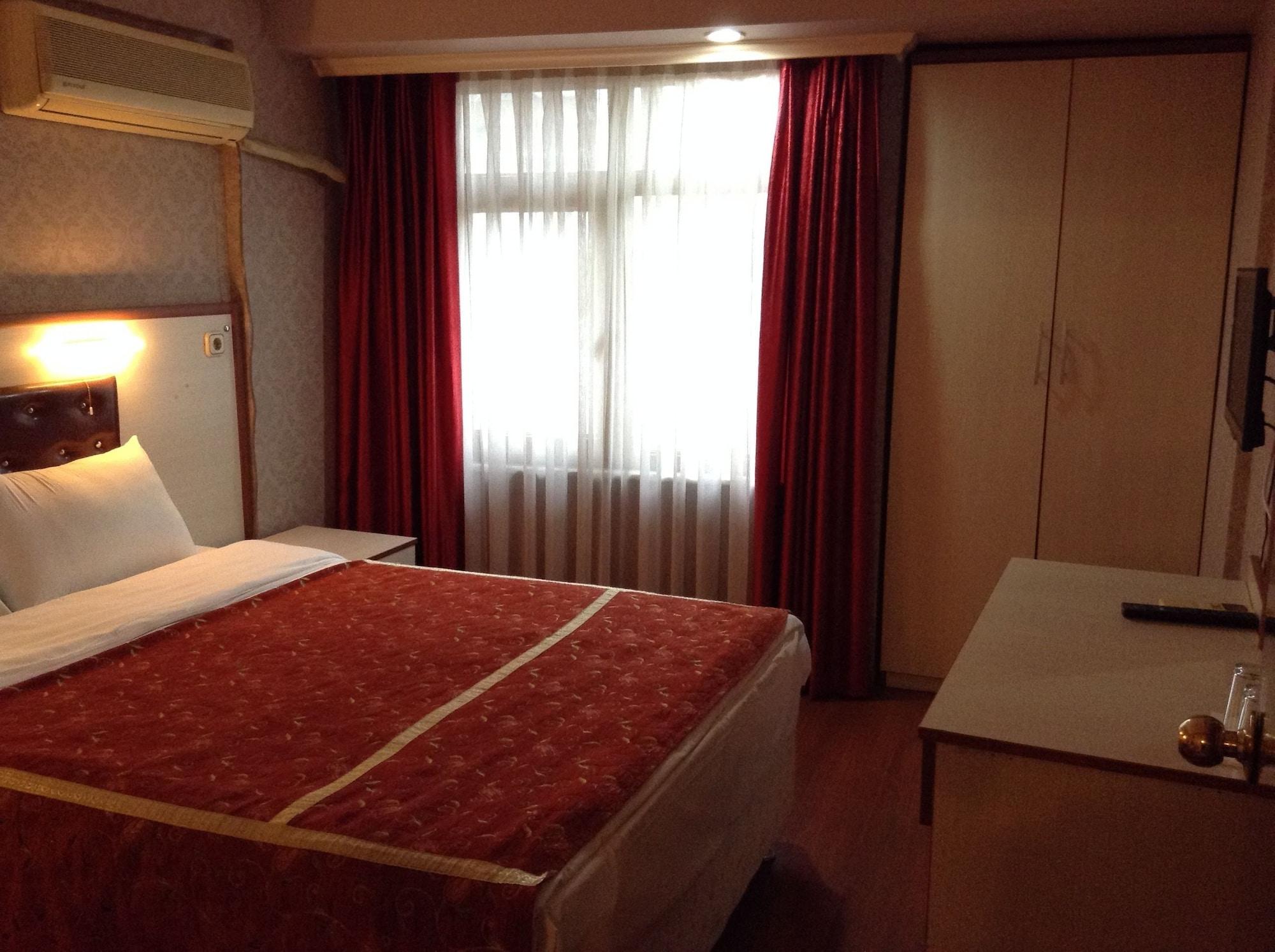 Tayhan Hotel 3*