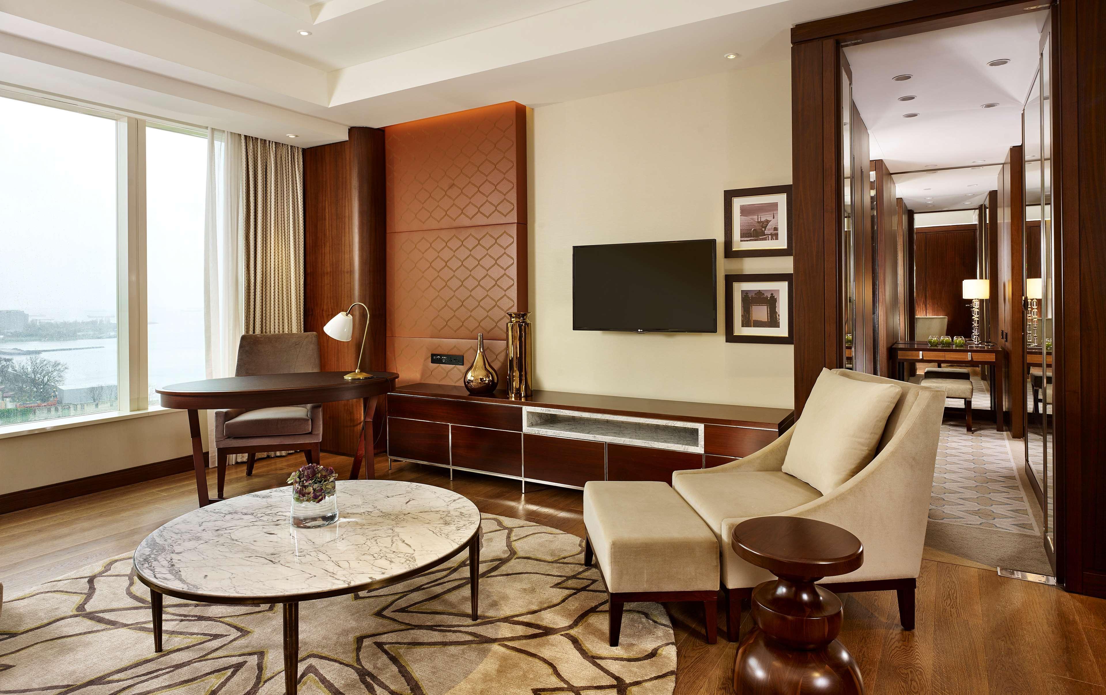 Hotel Hyatt Regency Atakoy 5*