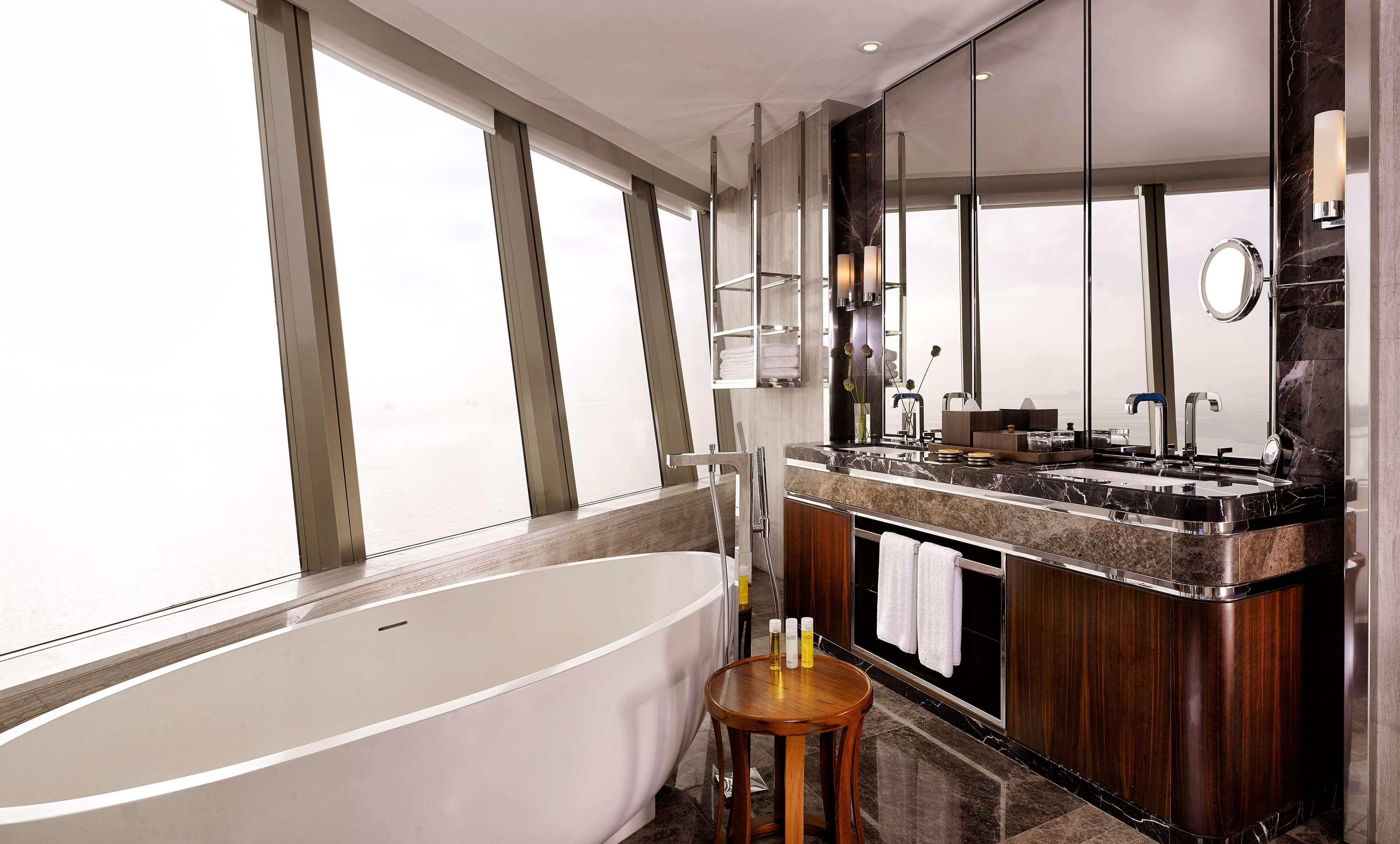 Hotel Hyatt Regency Atakoy 5*
