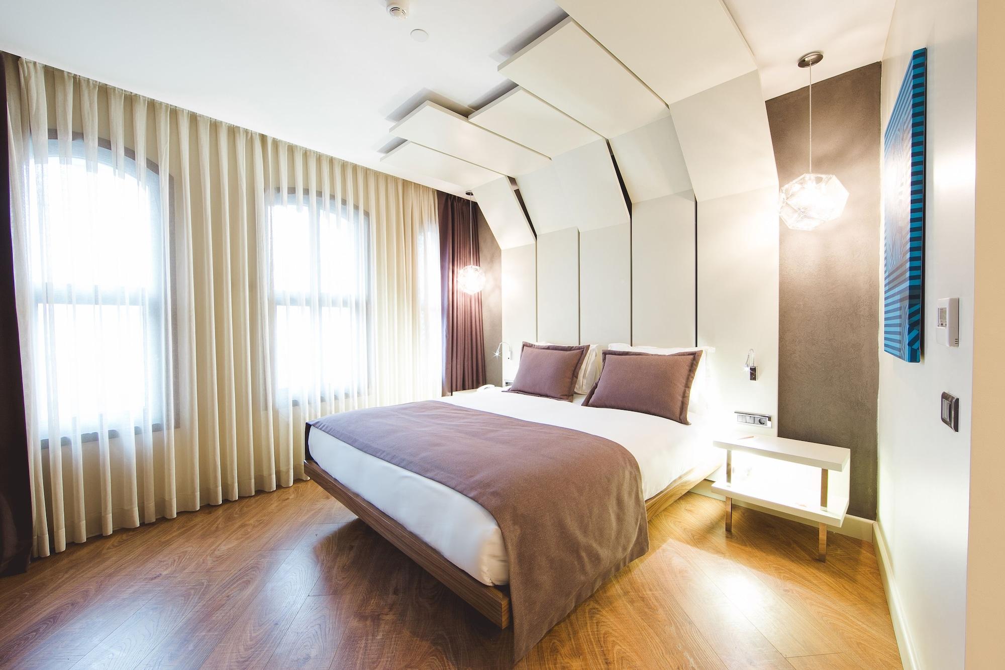 Hotel Maroon Pera