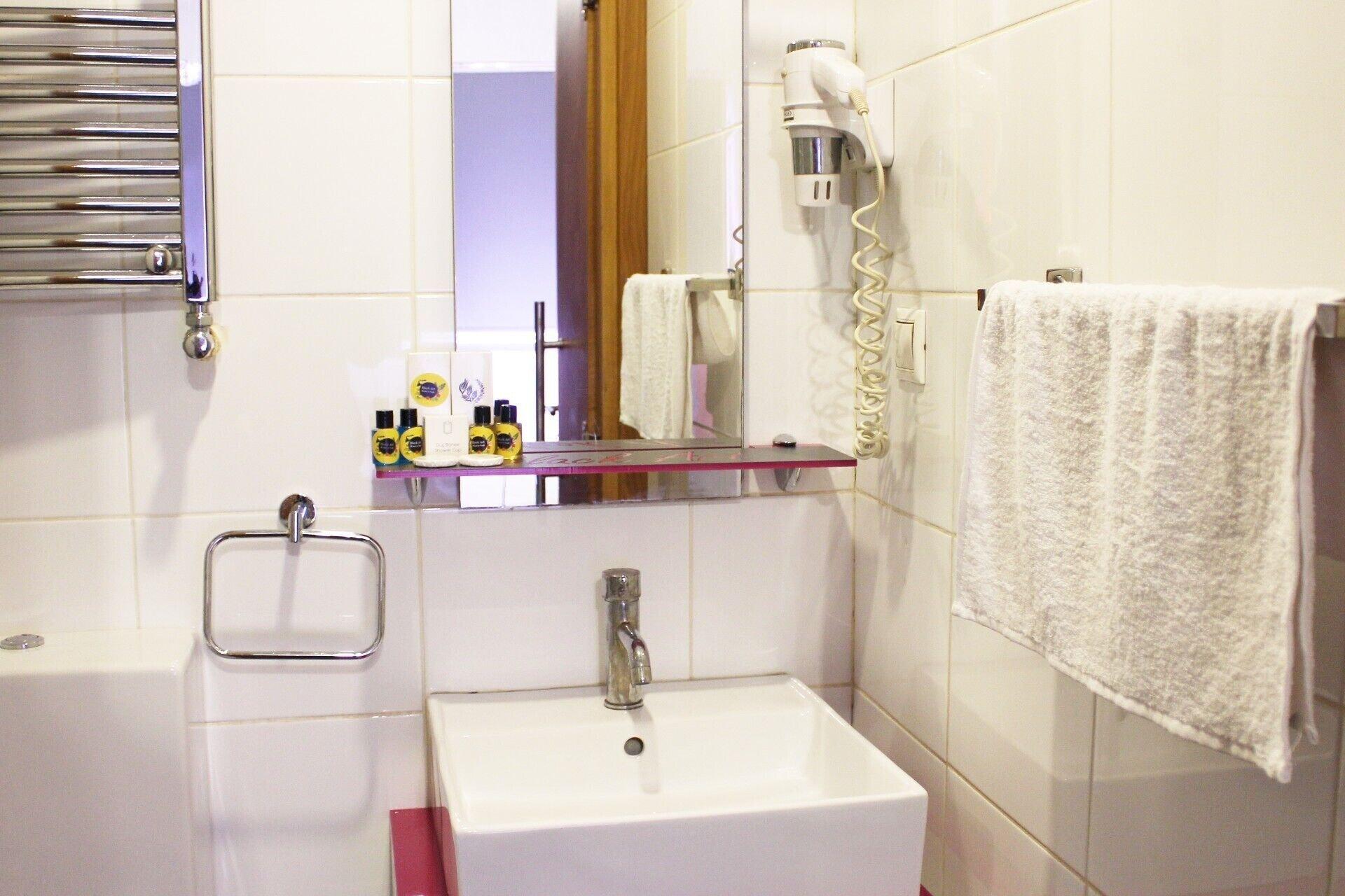Black Aparthotel 2*