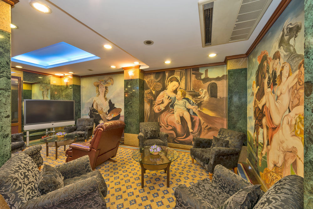 Samir Deluxe Hotel 4*
