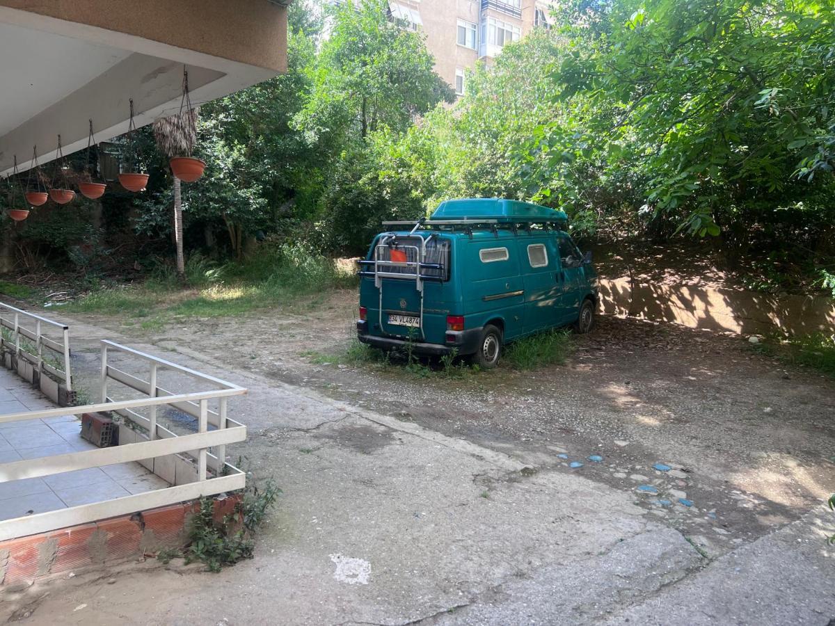 Sweet Flat In Bagdat St *