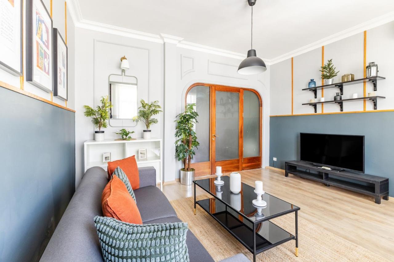 2br - 1 Min Taksim Sq Istiklal Avenue In Beyoglu Apartment Istanbul