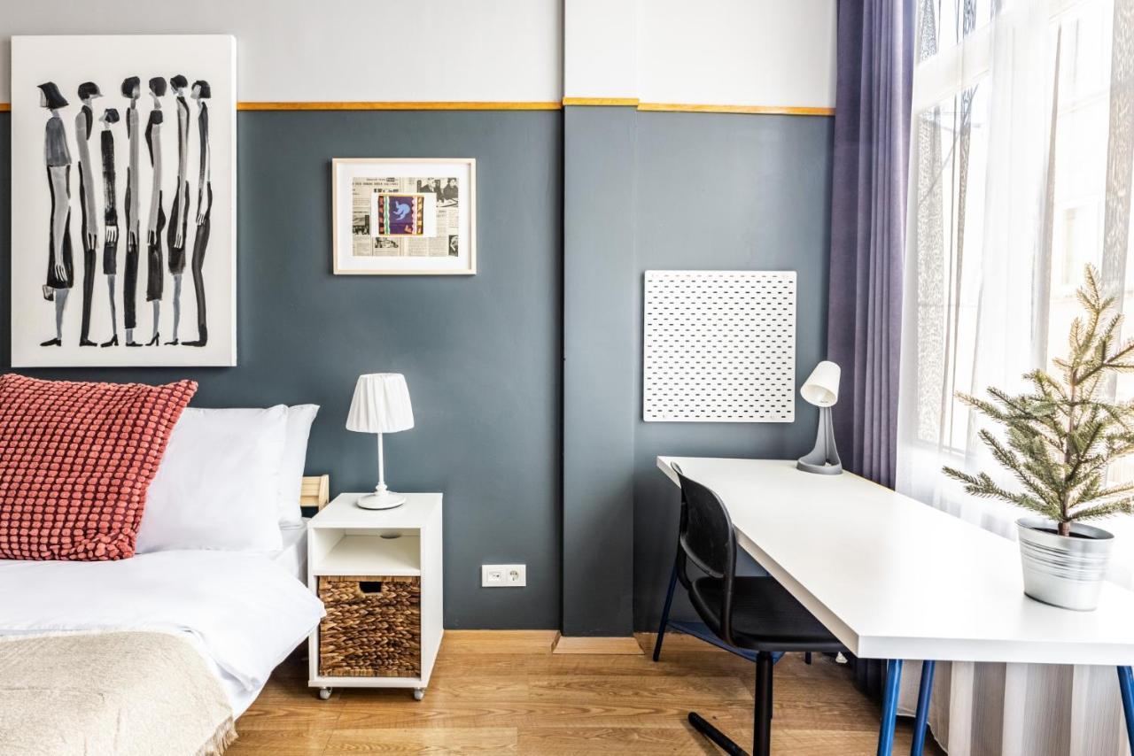 2br - 1 Min Taksim Sq Istiklal Avenue In Beyoglu * Istanbul