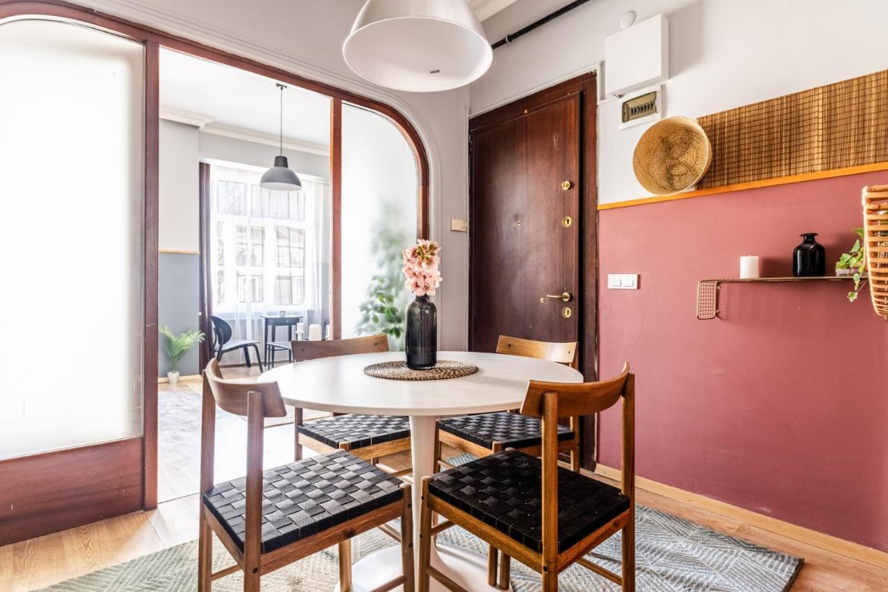2br - 1 Min Taksim Sq Istiklal Avenue In Beyoglu Apartment Istanbul
