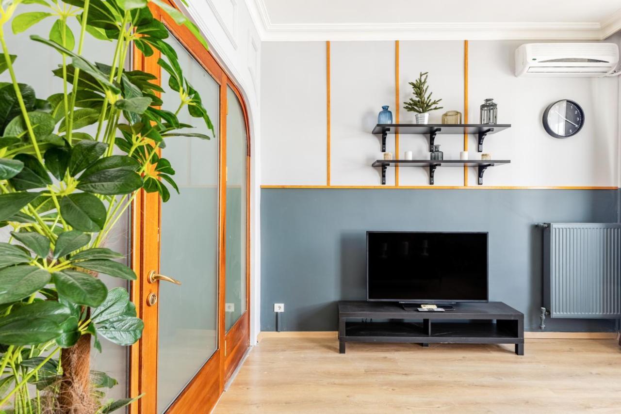 2br - 1 Min Taksim Sq Istiklal Avenue In Beyoglu Apartment Istanbul