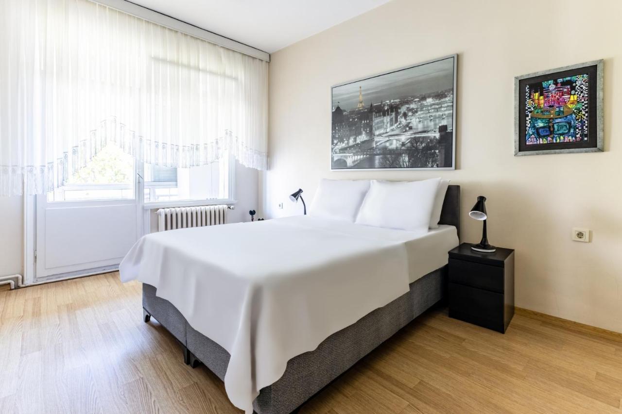 Apartment Spacious Flat W Balcony 3 Min To Kadikoy Square *