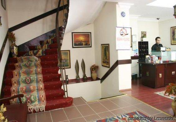 Aparthotel Atlantis 2*