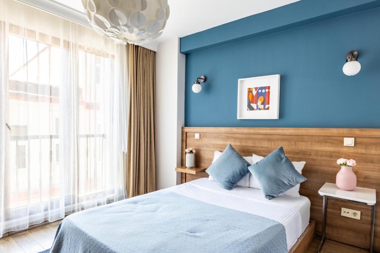 Daire Convenient Flat 10 Min To Taksim And Citys Mall *