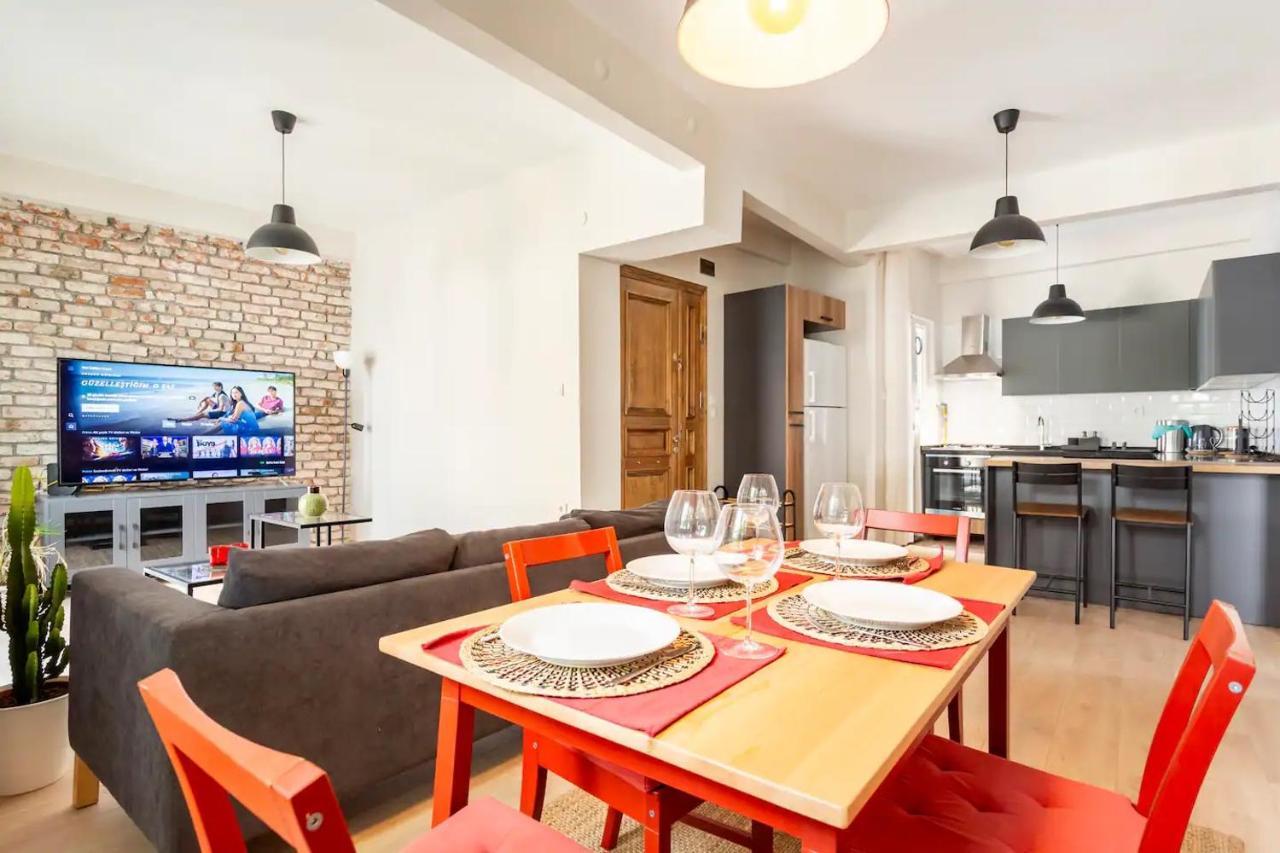 Apartment Discover The On Cihangir *