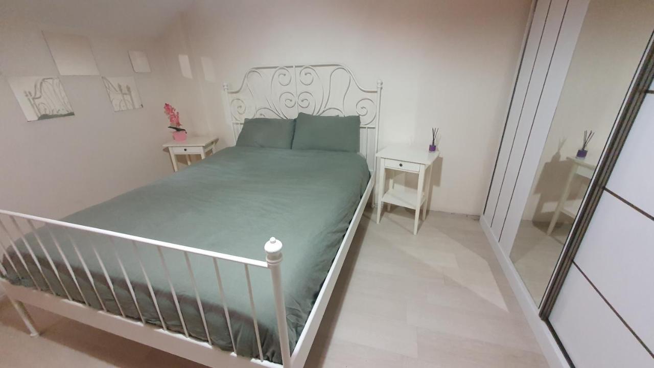 Flat In Bayrampasa Istanbul
