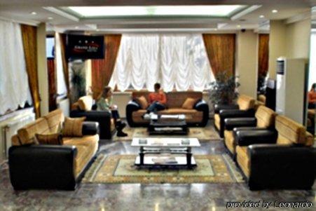 Grand Liza Hotel 3*