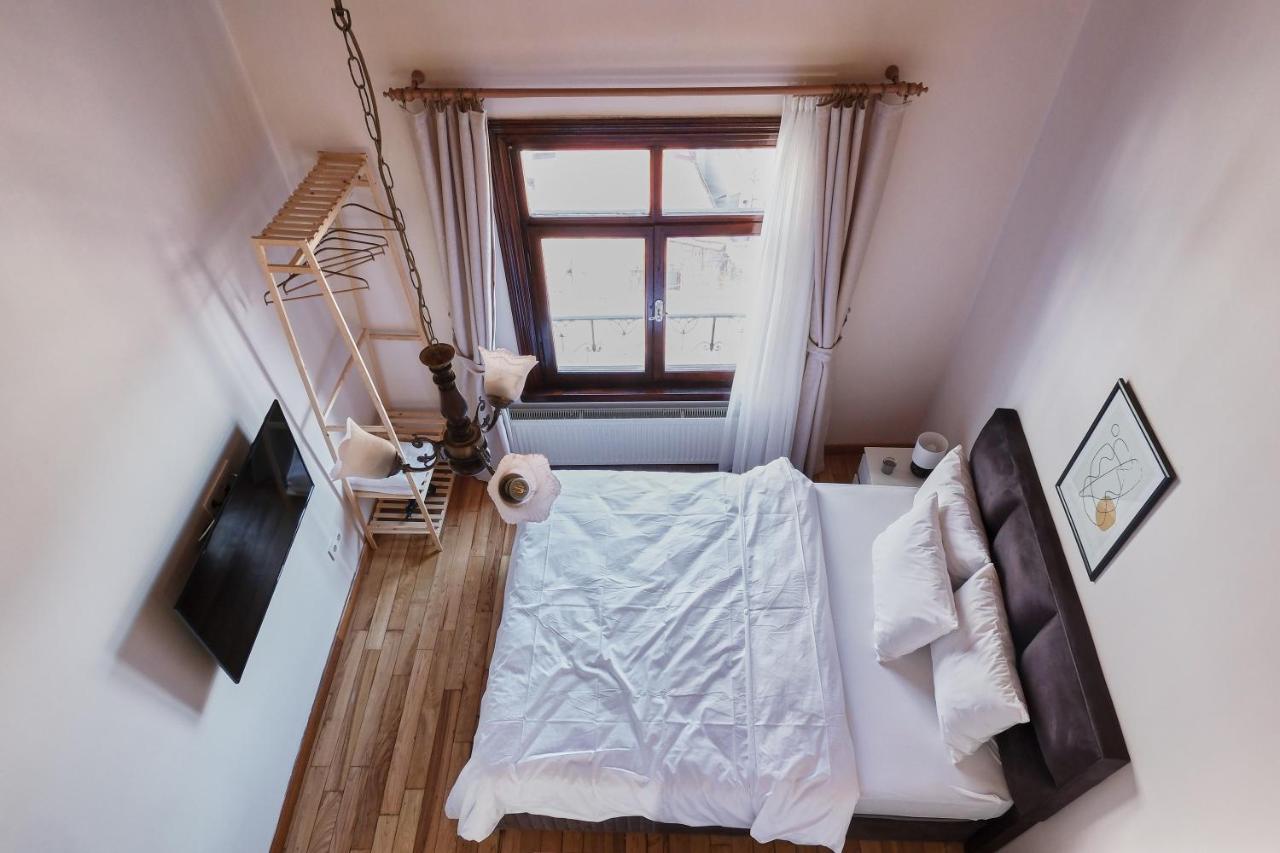Nuve Apartment