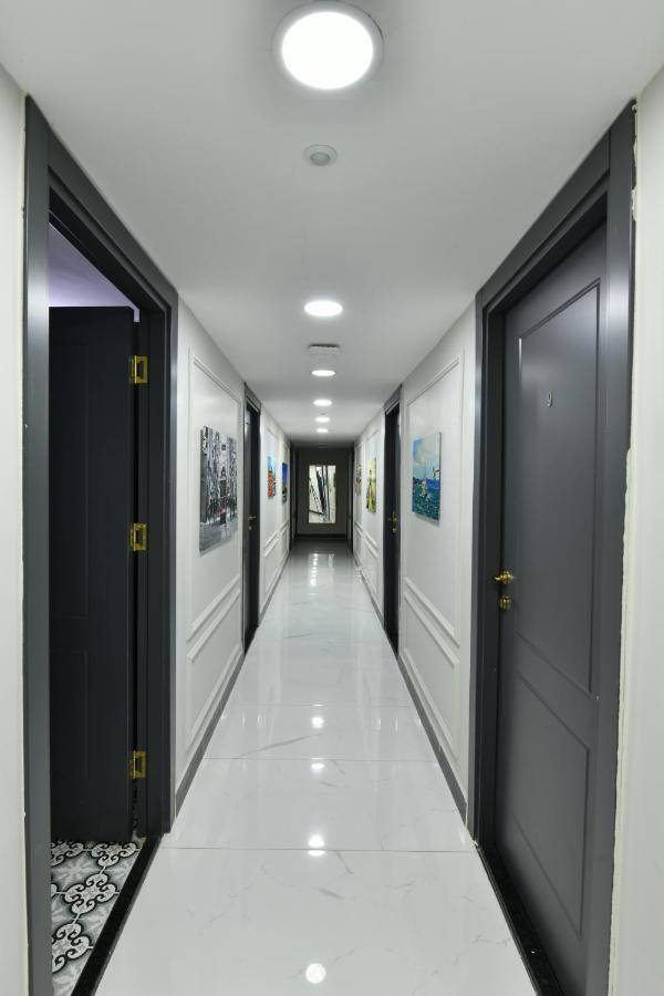 Taksim Studio 34