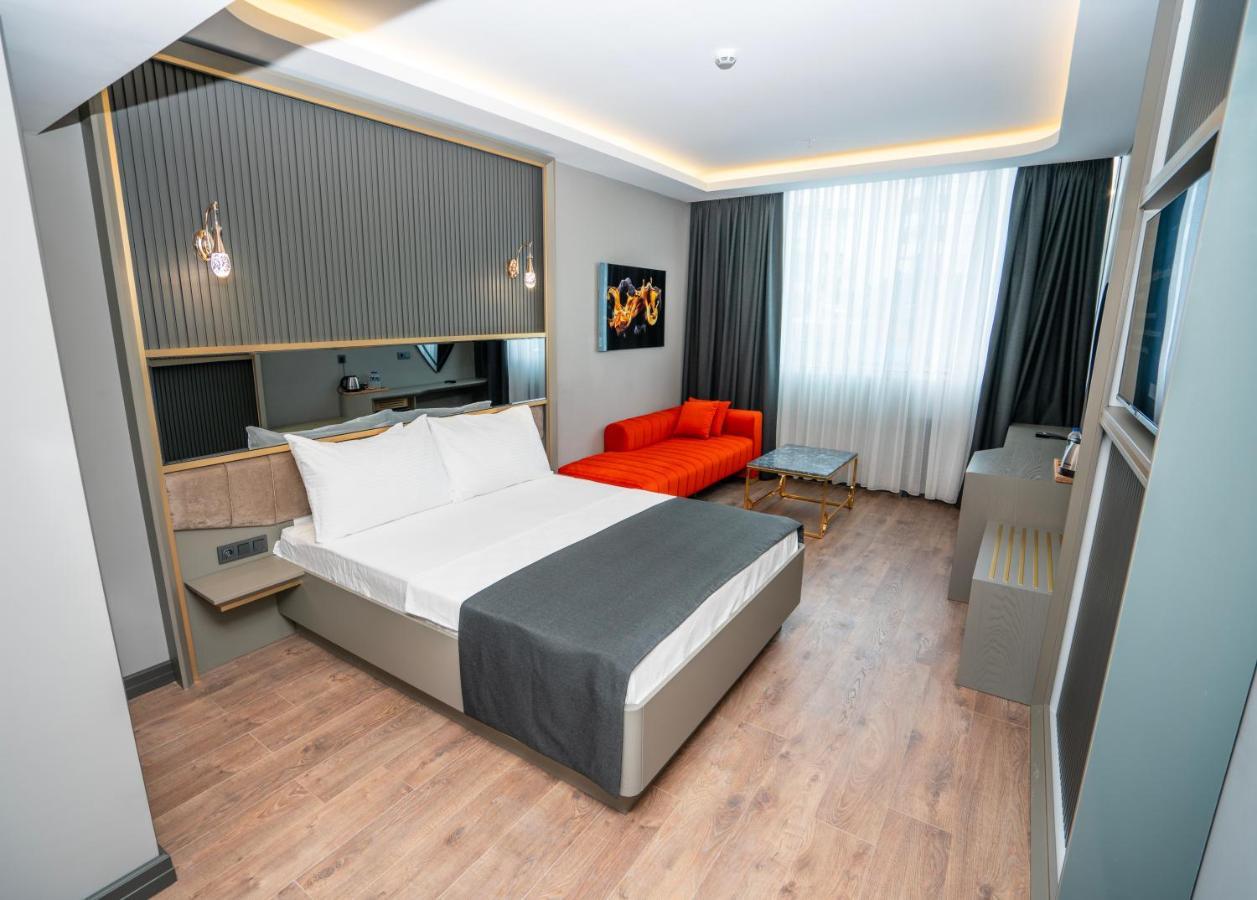 Otel 216 Ruby 4*