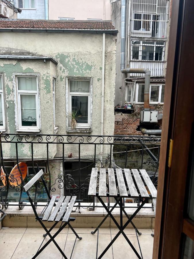 Gaia Art Hostel