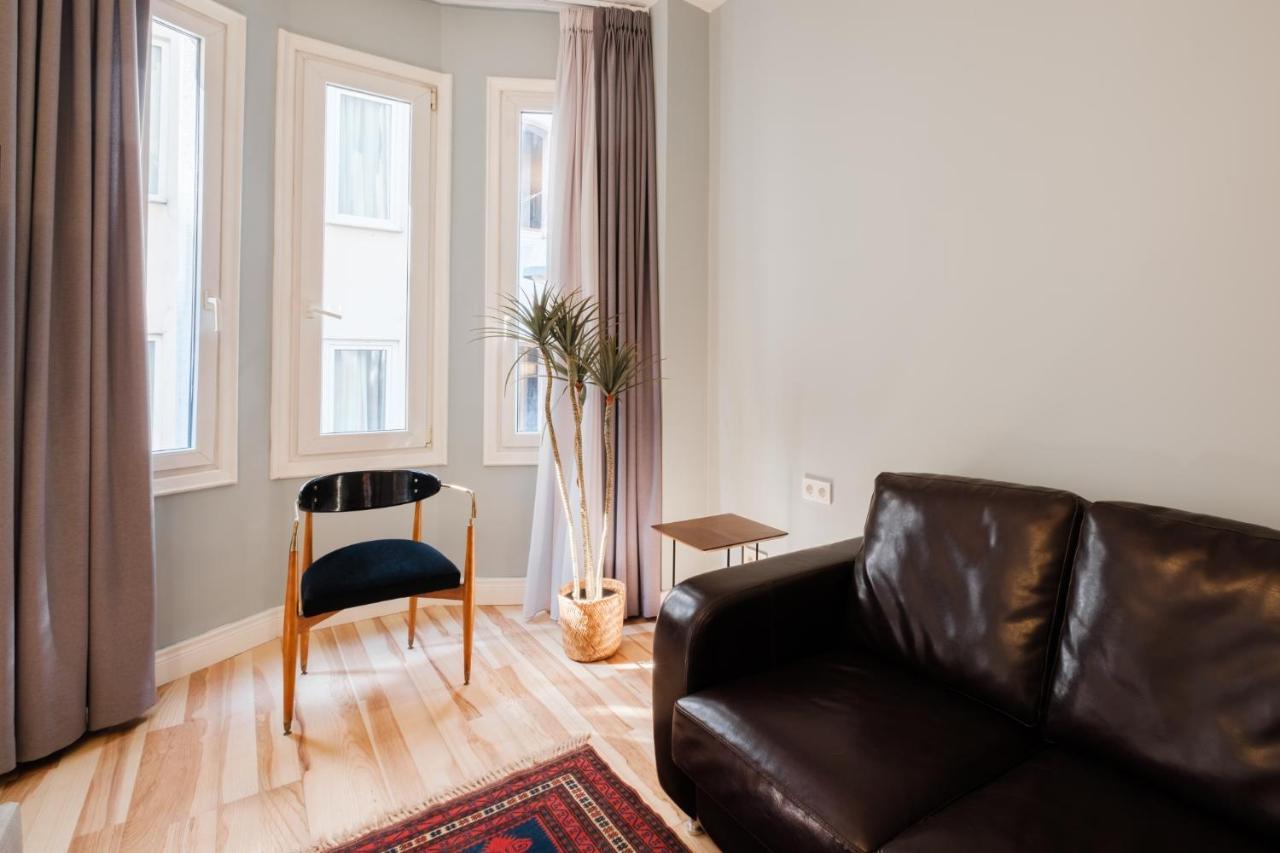 Trendy Apt, Balcony, 2 Min To Main Ave * Istanbul