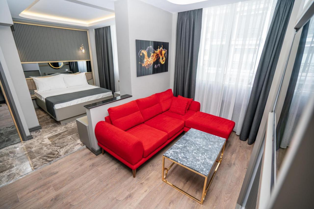 Otel 216 Ruby 4*