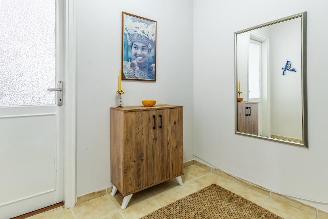 Daire Spacious Flat W Balcony Near Marmaray In Kadikoy