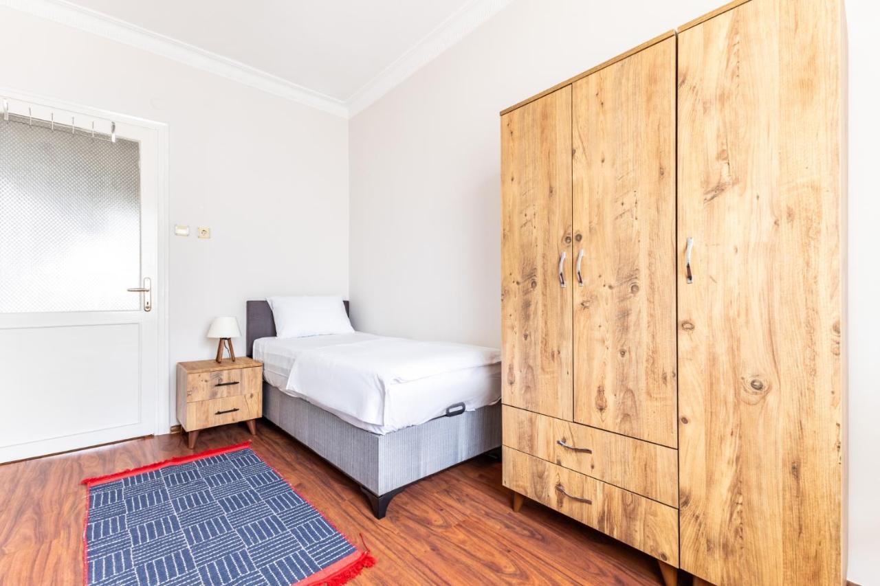 Daire Spacious Flat W Balcony Near Marmaray In Kadikoy *