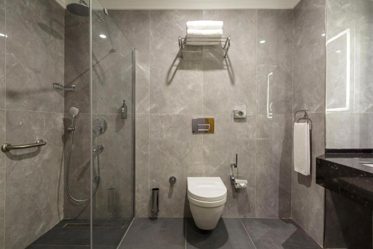 Ramada Encore By Wyndham Sisli Hotel 4*