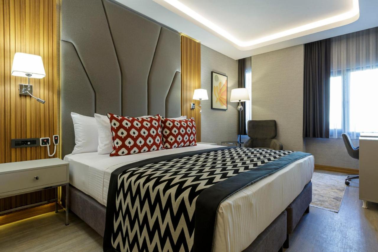 Hotel Ramada Encore By Wyndham Sisli 4*