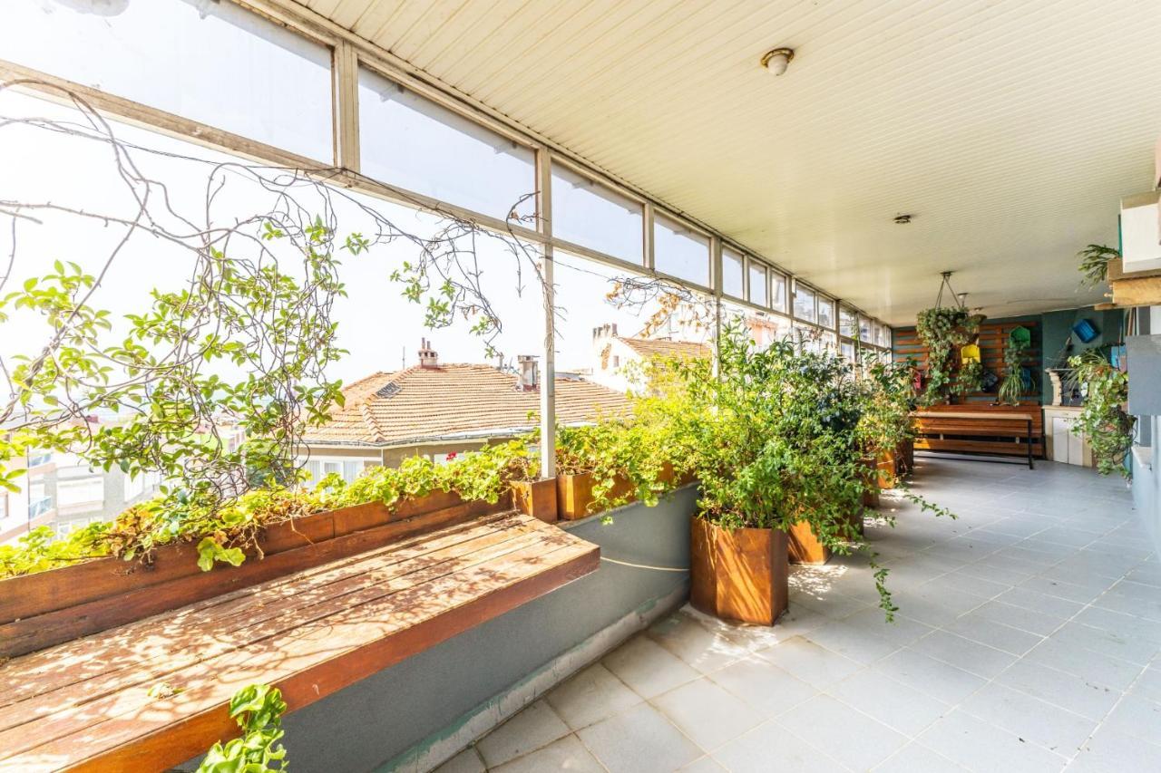 Apartment Chic Flat W Balcony Bbq 10 Min To Emaar In Uskudar Istanbul
