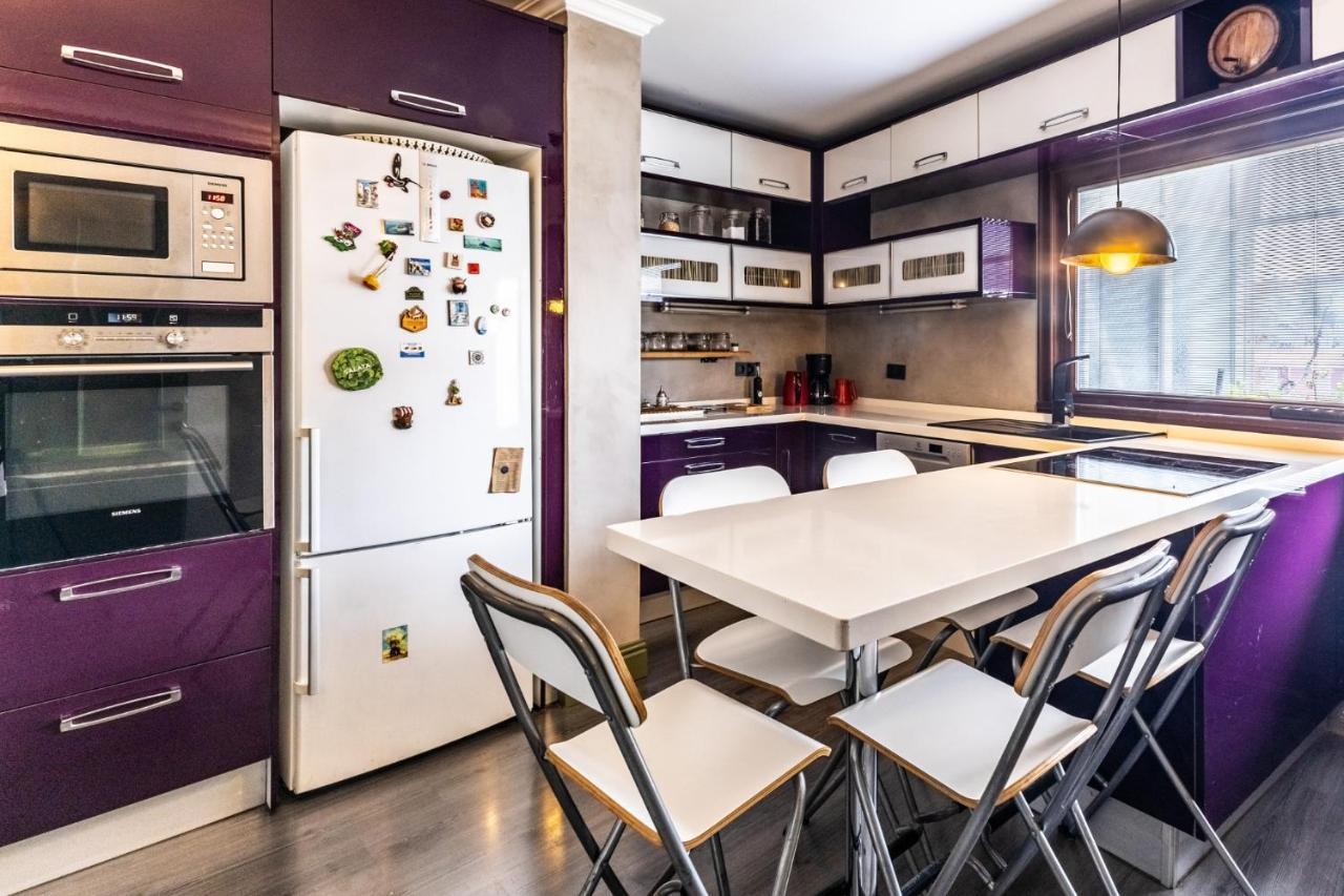 Chic Flat W Balcony Bbq 10 Min To Emaar In Uskudar *