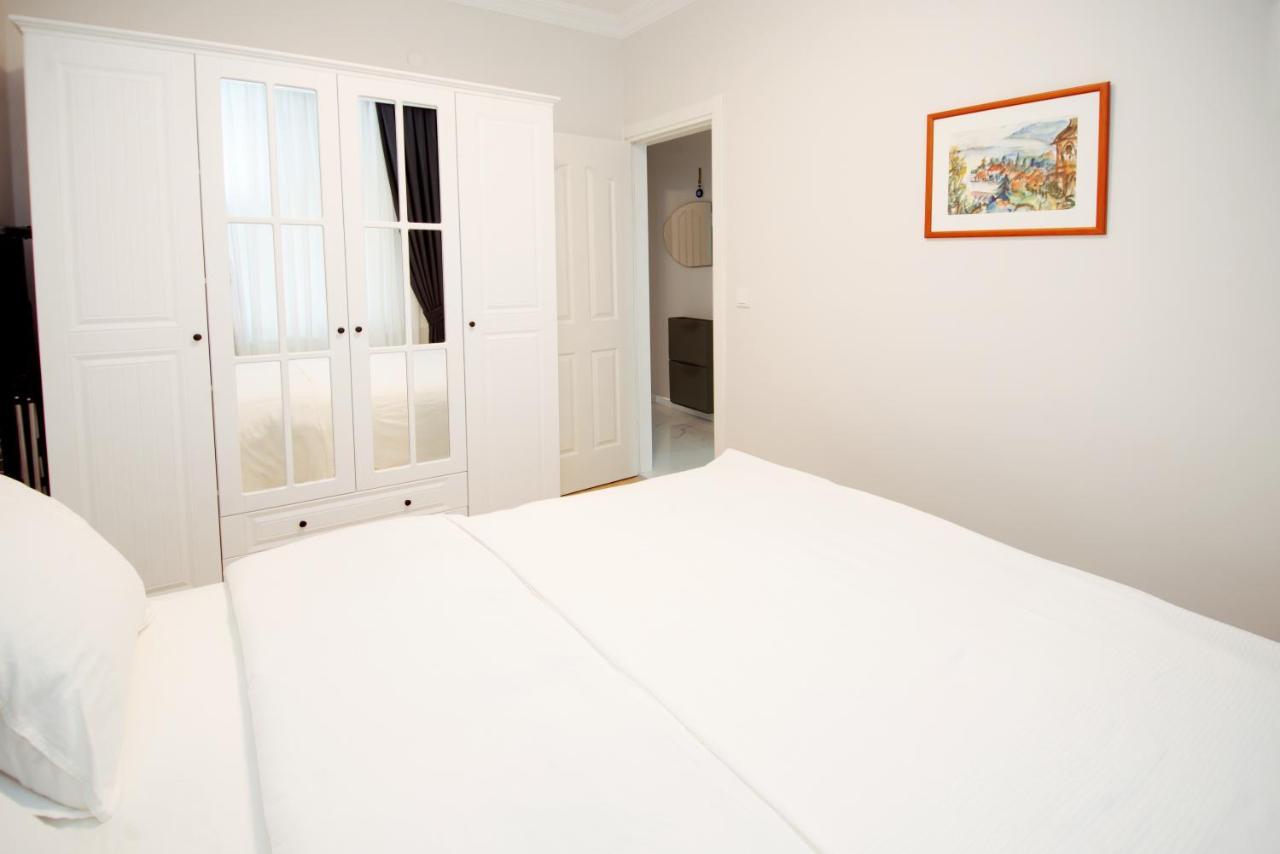 Your Oasis In Lively Moda, Near Sea Apartamento Istambul
