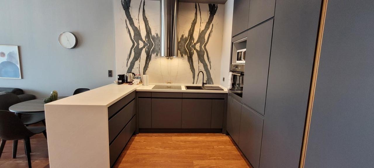 Sleek With Premium Amenities Istanbul