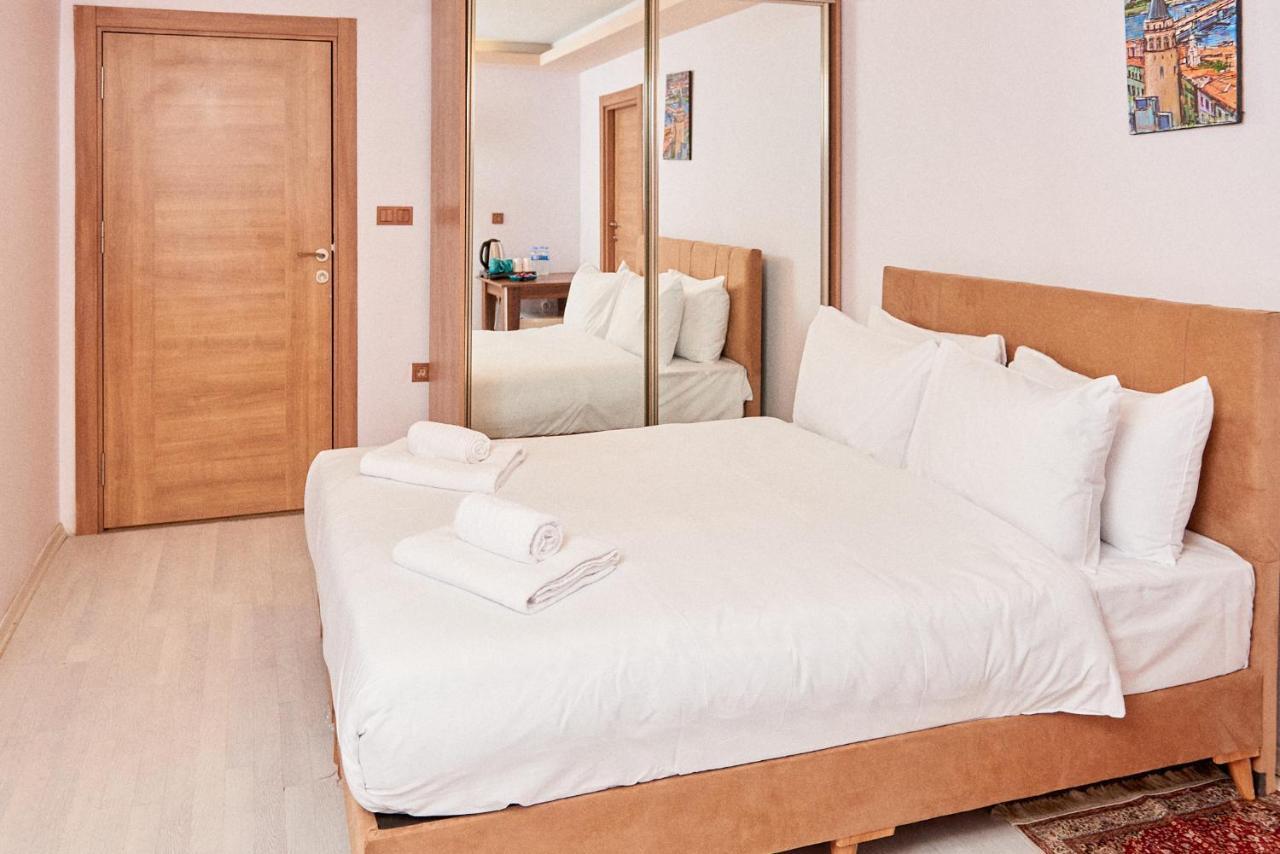 Apartment White Rabbit Apart Istanbul