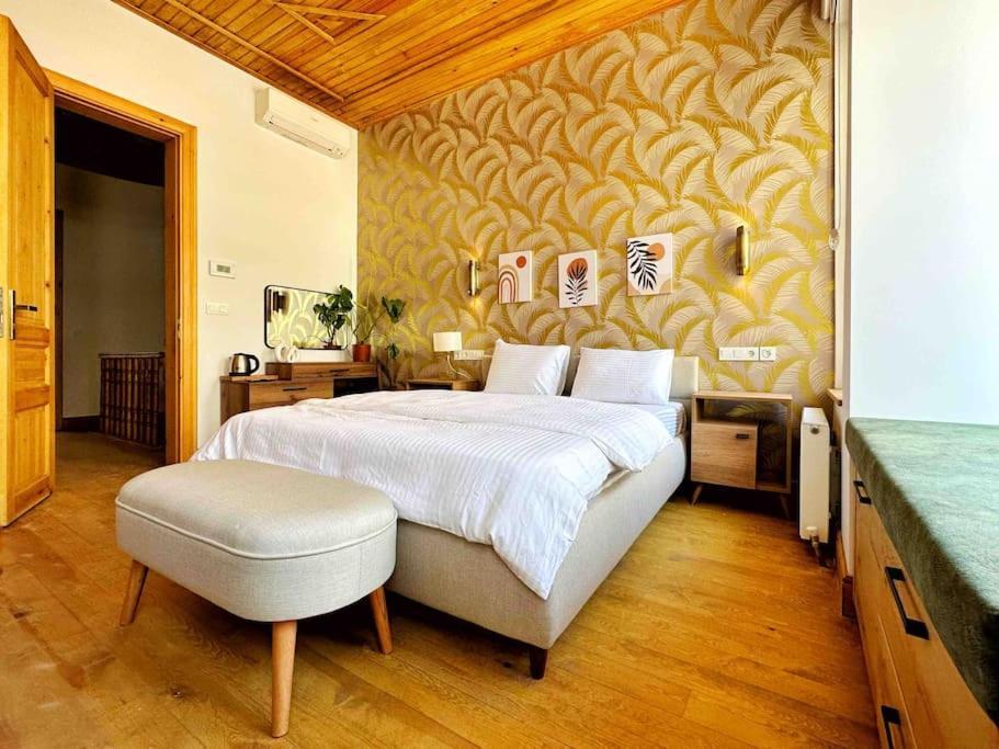 Refurbished Triplex In Taksim Holiday home Istanbul