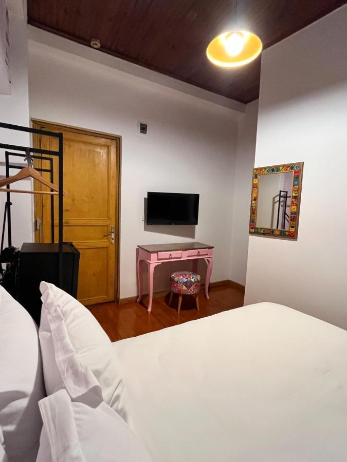 Dimora Kadikoey Hotel *