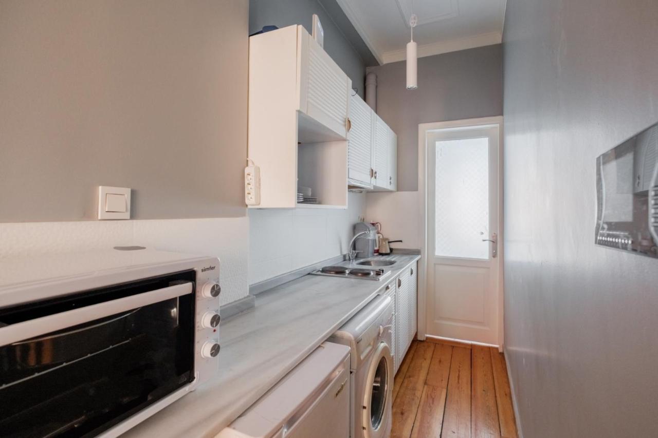 Rustic Stone Flat 5 Min To Taksim Square Istambul