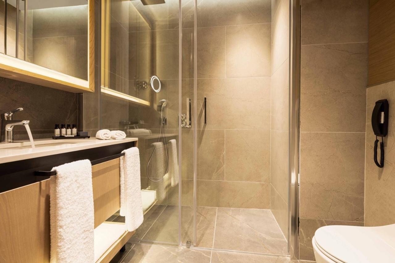 Hotel Movenpick Living Camlivadi