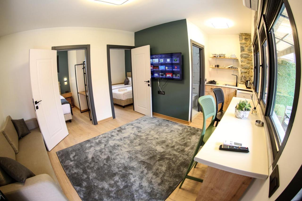 Mia Mia Aparthotel *