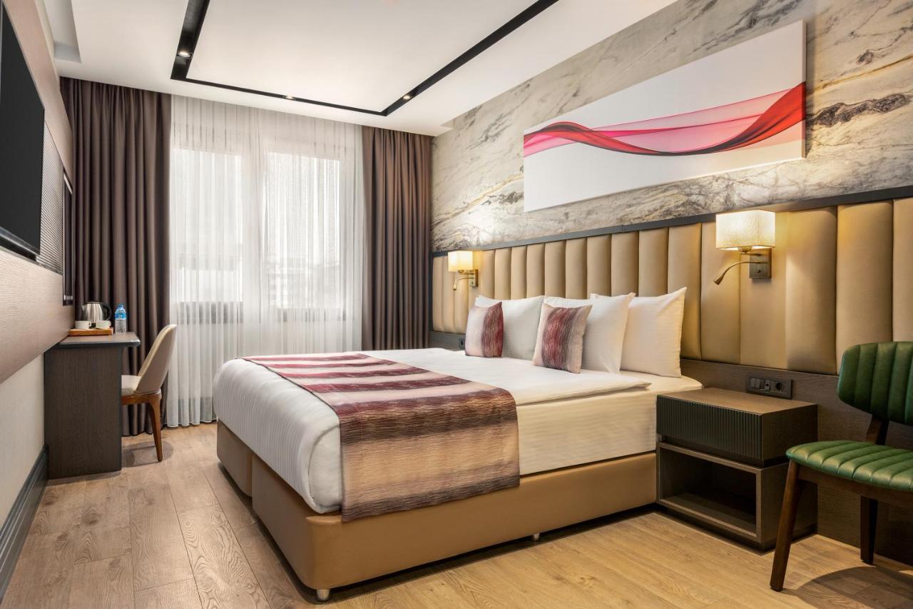 Ramada By Wyndham Umraniye Hotel *