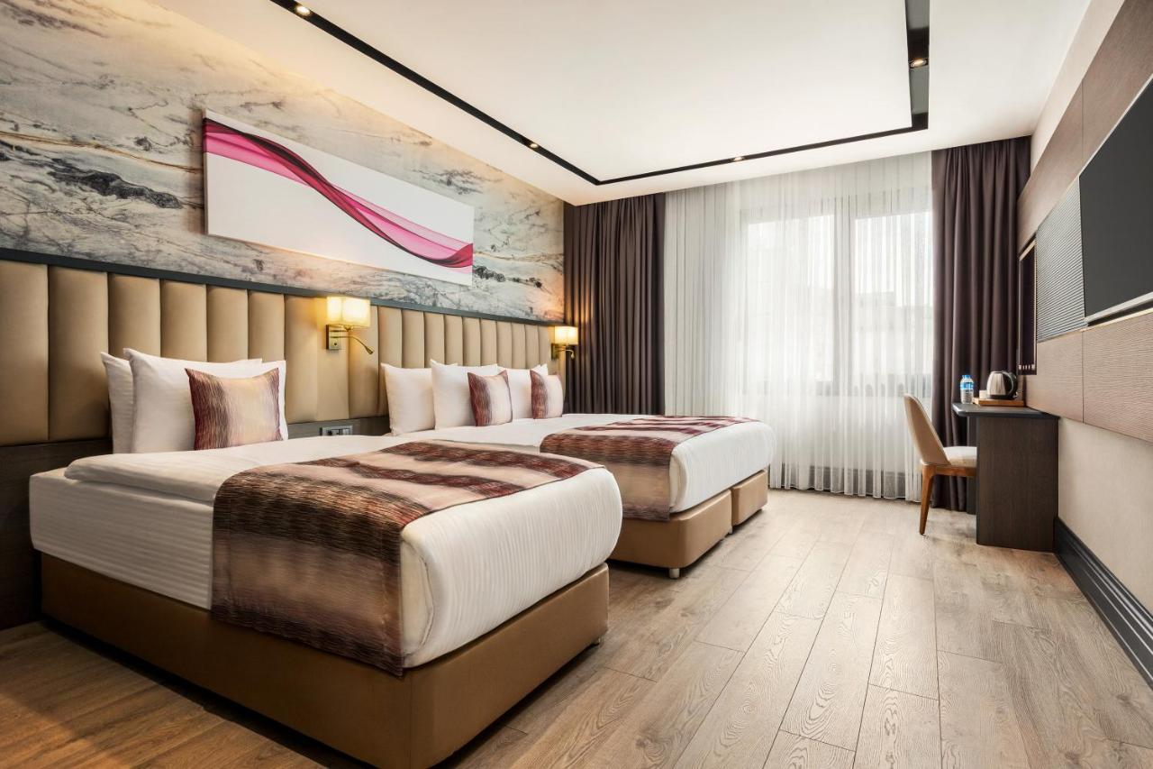 Ramada By Wyndham Umraniye Hotel *