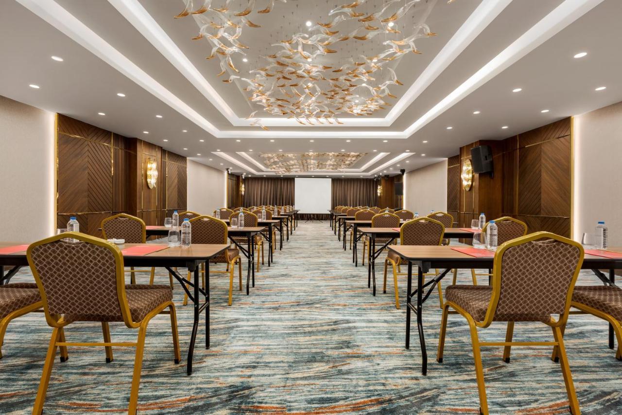 Ramada By Wyndham Umraniye Hotel Istanbul