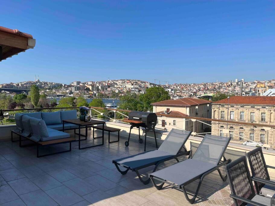 Apartment Waterfront Tiny House Bosphorus With Exceptional Terrace