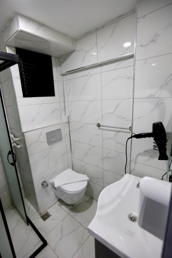 Sara Suit Aparthotel