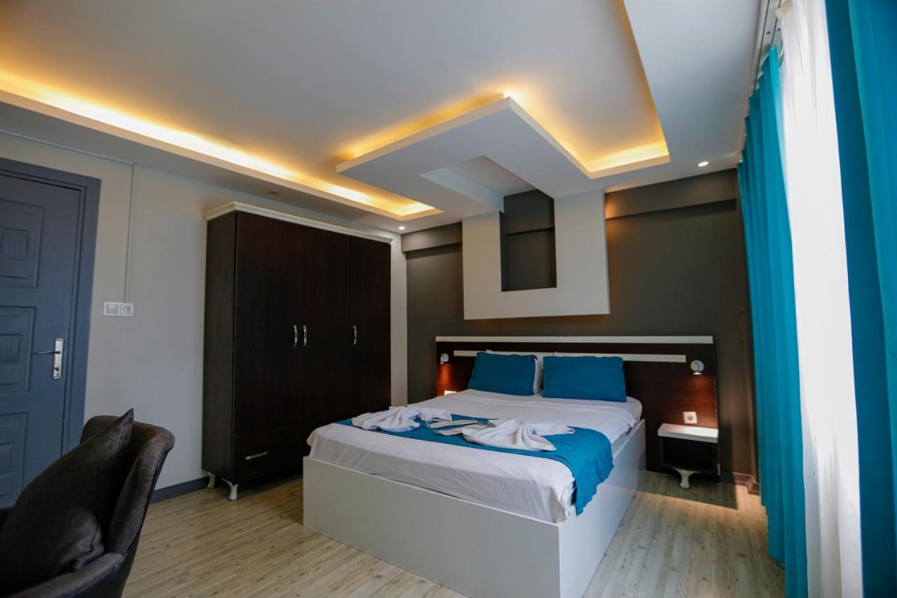 Sara Suit Aparthotel *