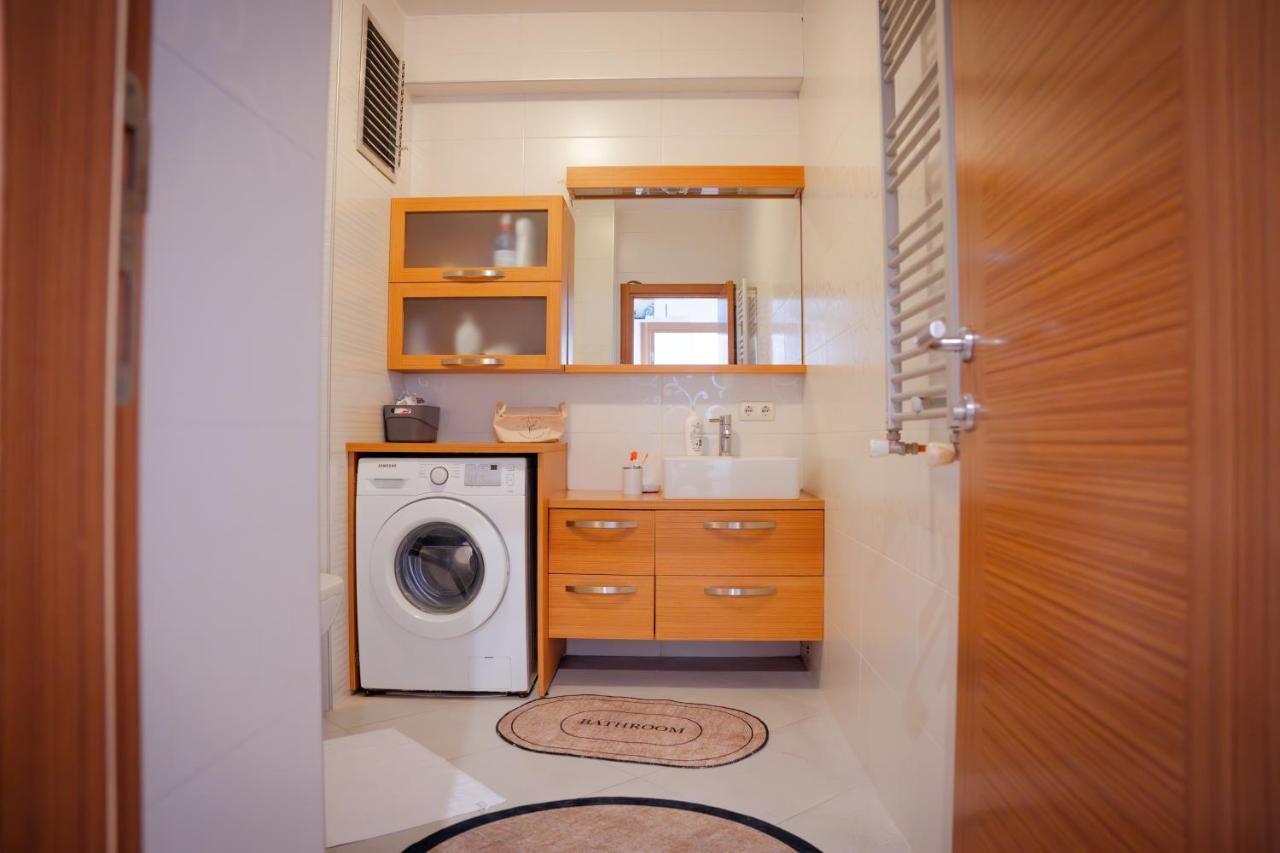 Bosphorus View Oasis 3 Br- 2 Ba *