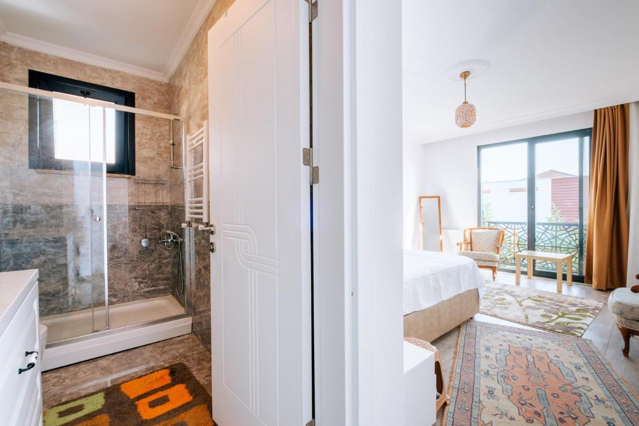Chic W Pool Garden Fireplace In Sile * Istambul