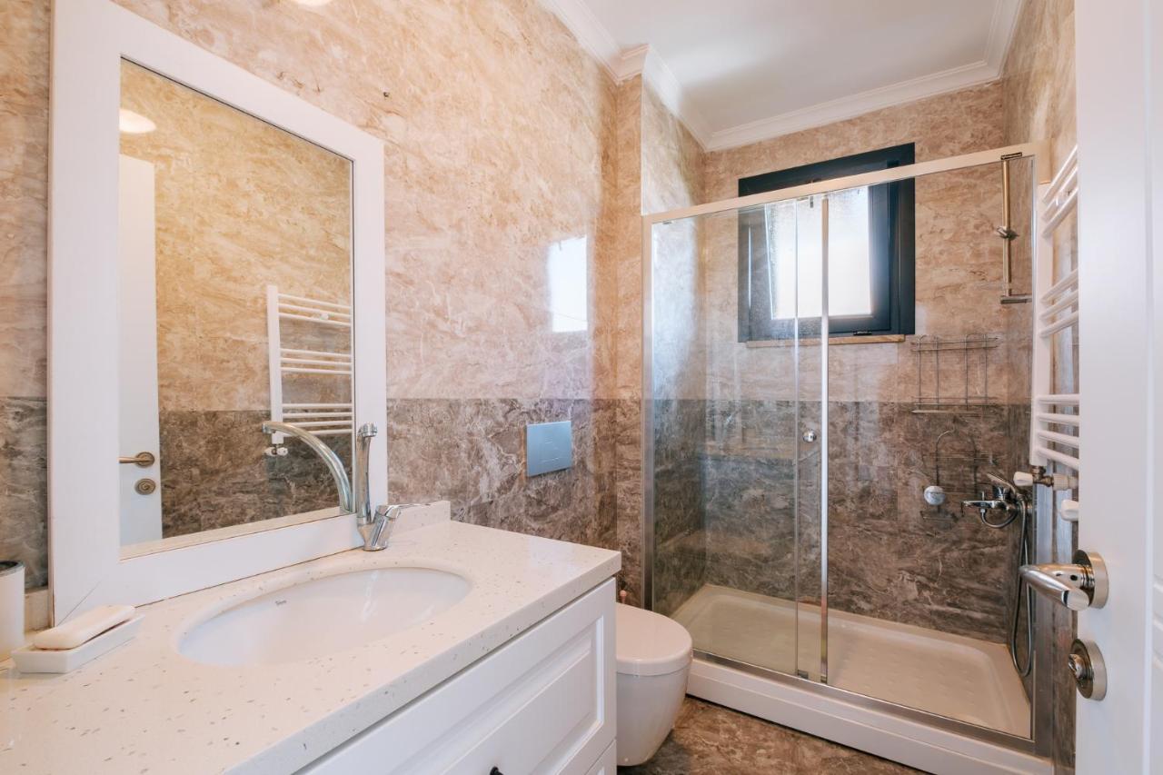 Chic W Pool Garden Fireplace In Sile Pousada Istambul